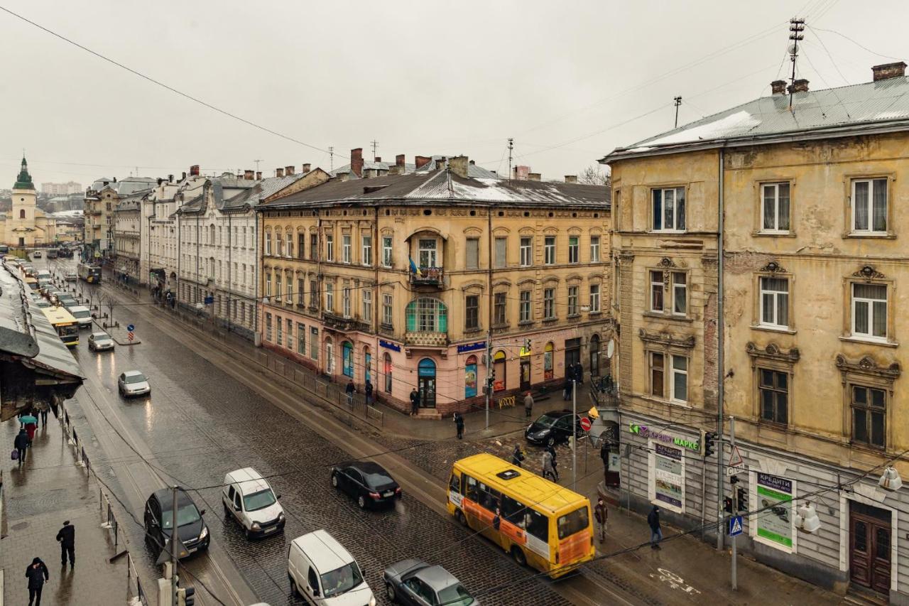 Mini Hotel Barvy Lvova On Horodotska St. Buitenkant foto